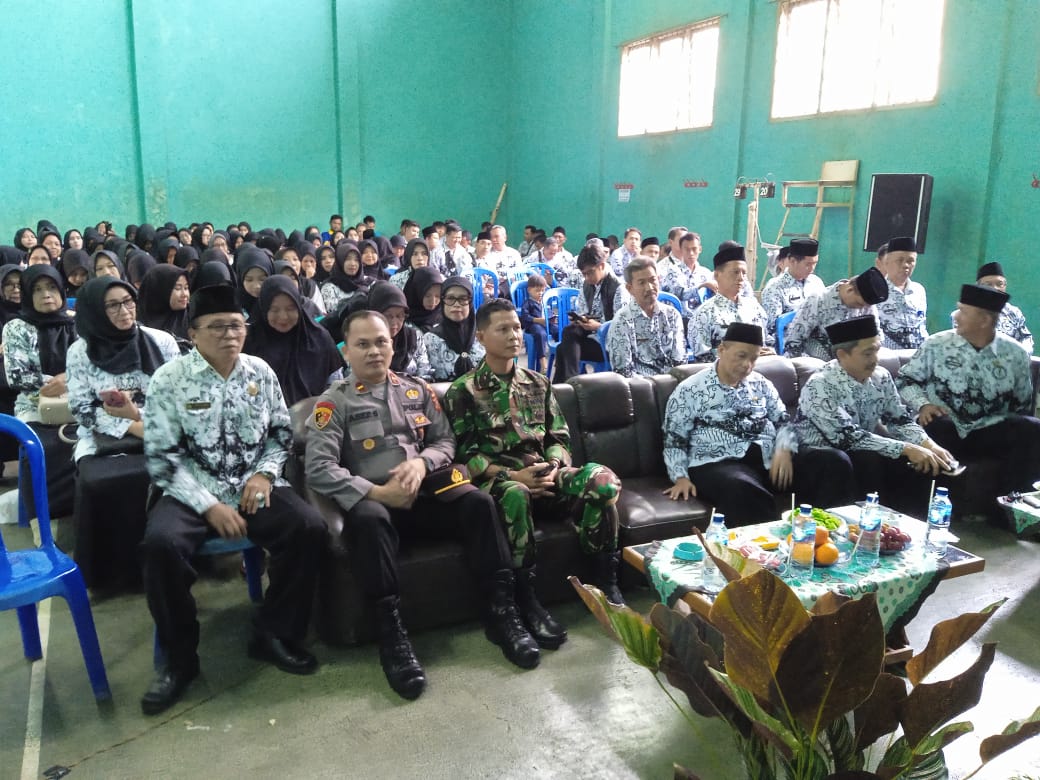 Polsek Sukadana Polres Ciamis Polda Jabar Hadiri Halal Bihalal anggota PGRI Tingkat Kecamatan Sukadana
