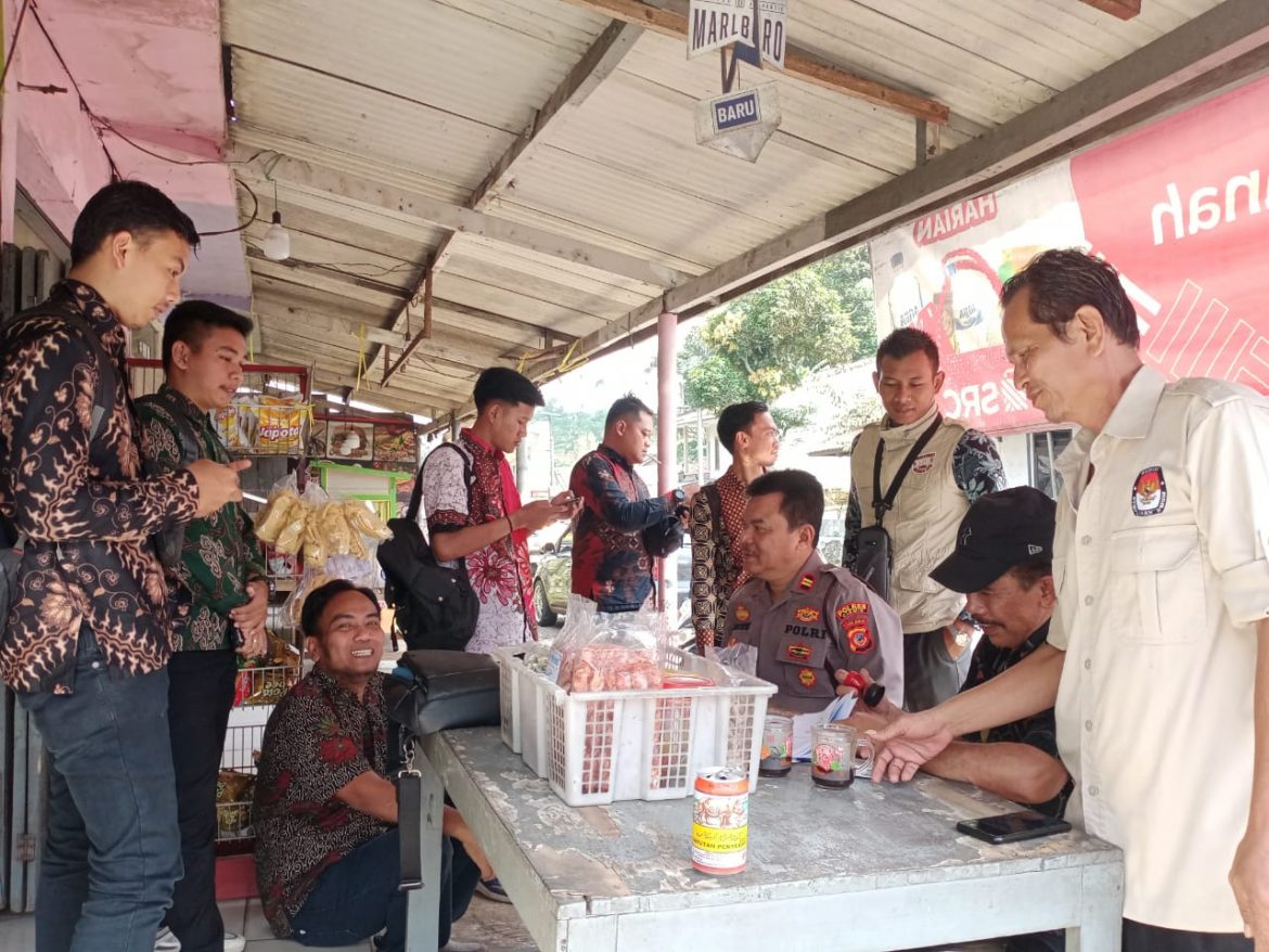 Jumat Curhat, Polsek Panawangan Polres Ciamis Polda Jabar Himbau Warga untuk Selalu Jaga Kamtibmas