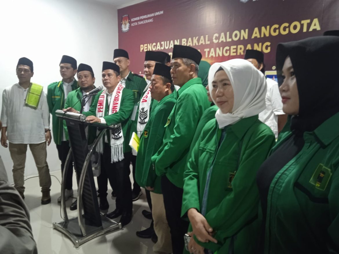 Partai PPP Daftarkan Bacalegnya Ke KPU Kota Tangerang