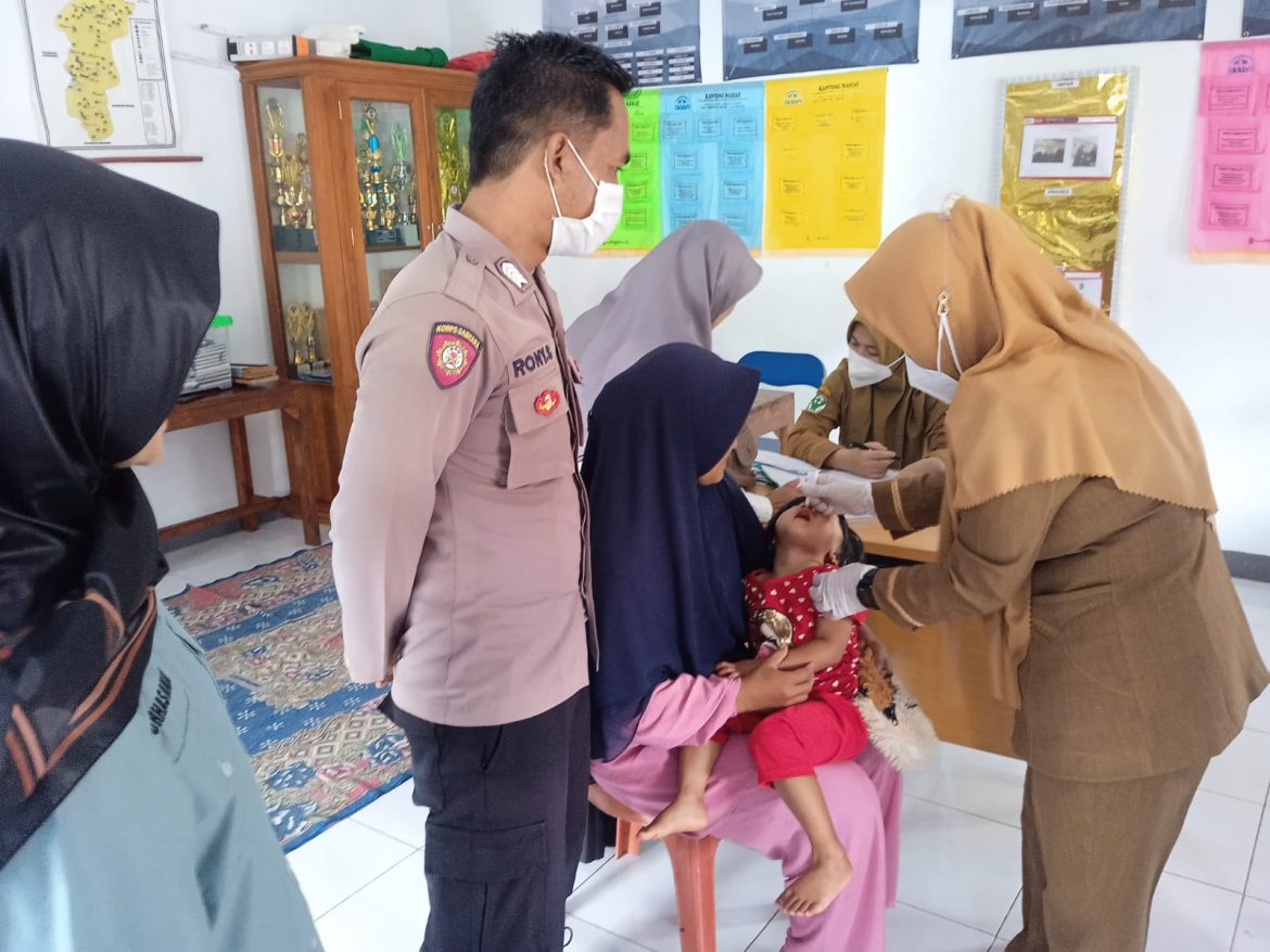 Polsek Rajadesa Polres Ciamis Polda Jabar Monitoring pelaksanaan PIN Polio di Desa Tanjungsari