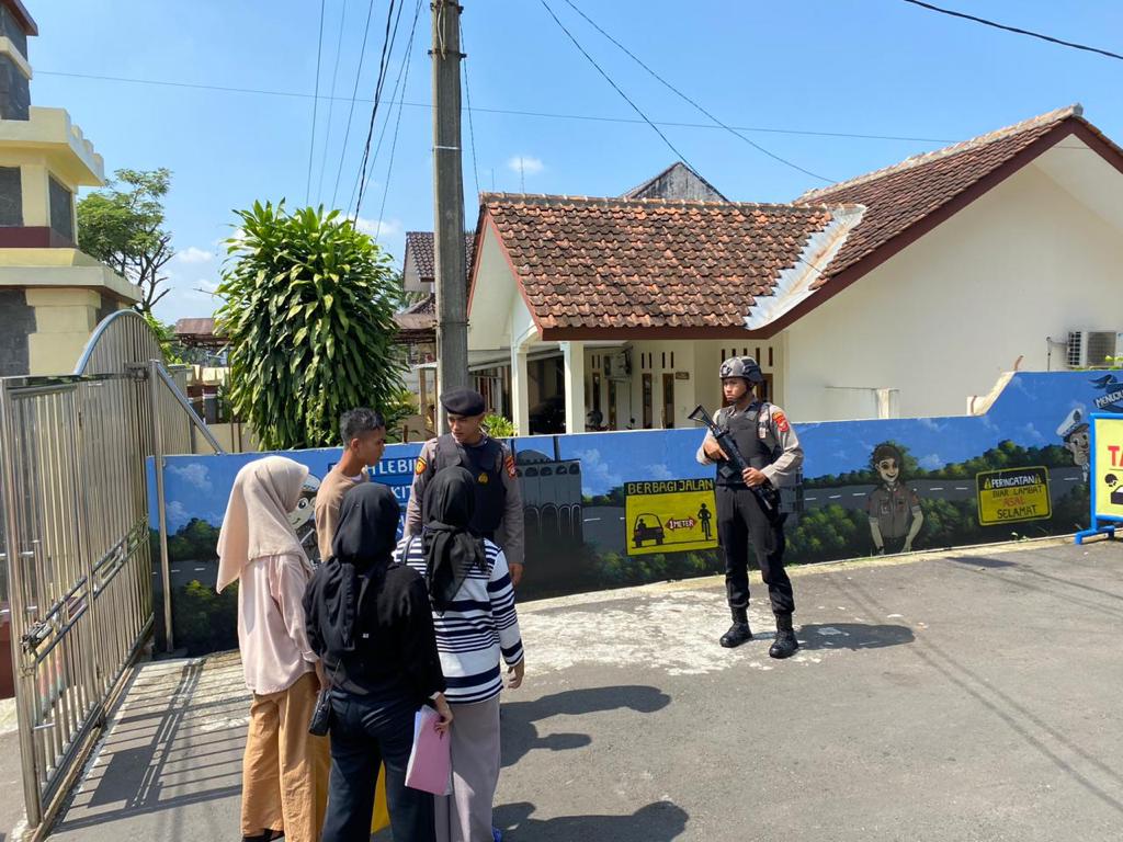 Satuan Samapta Polres Ciamis Dukung Pengamanan di Pos Jaga Mako Polres