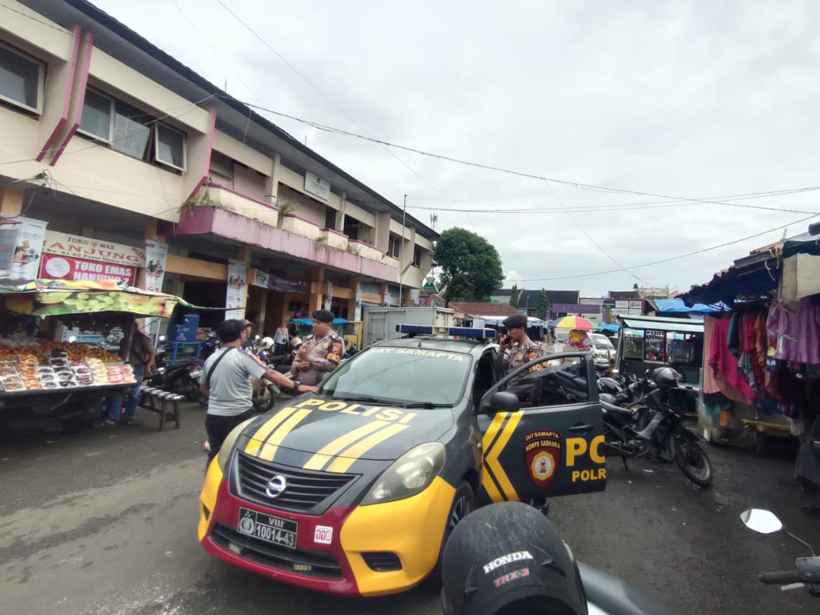 Antisipasi Aksi Kejahatan di Pasar, Satsamapta Polres Ciamis Giat Imbau Kamtibmas