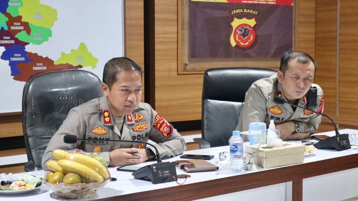 Kapolres Ciamis Ikuti Anev Situasi Kamtibmas Bersama Kapolda Jabar