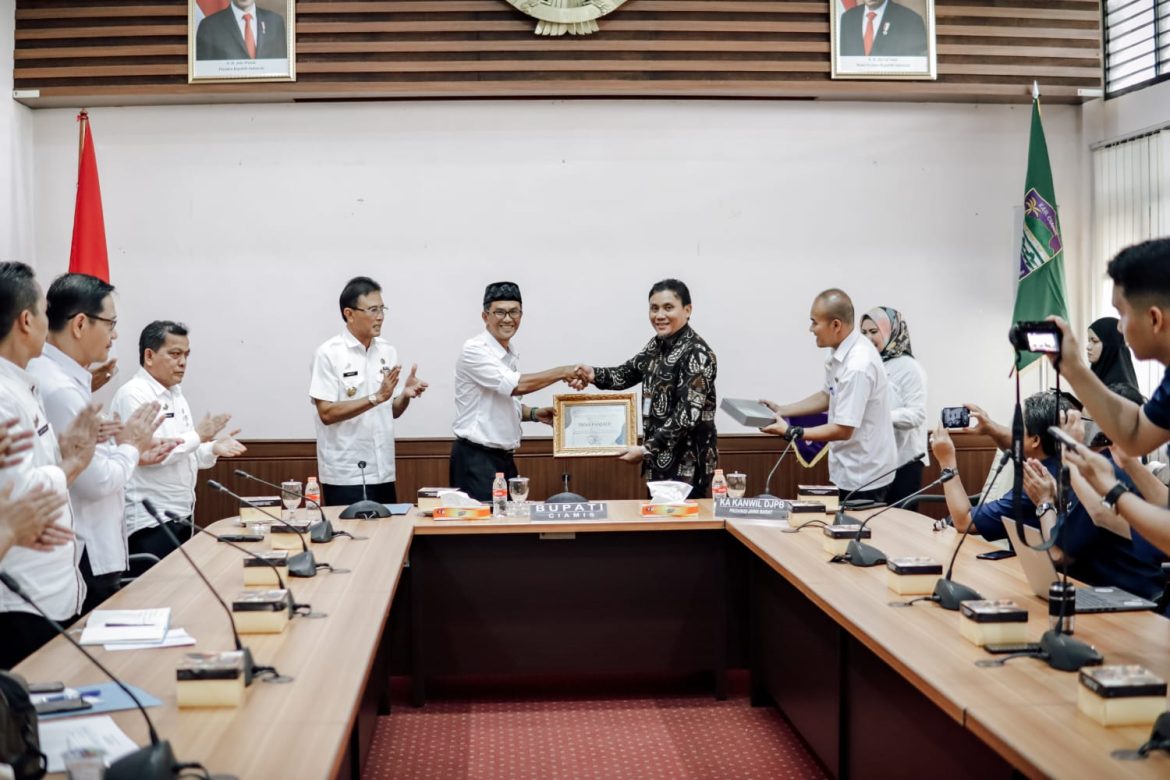 Pengelolaan Dana Desa Terbaik, Desa Panjalu Raih Penghargaan dari DJPb Kemenkeu