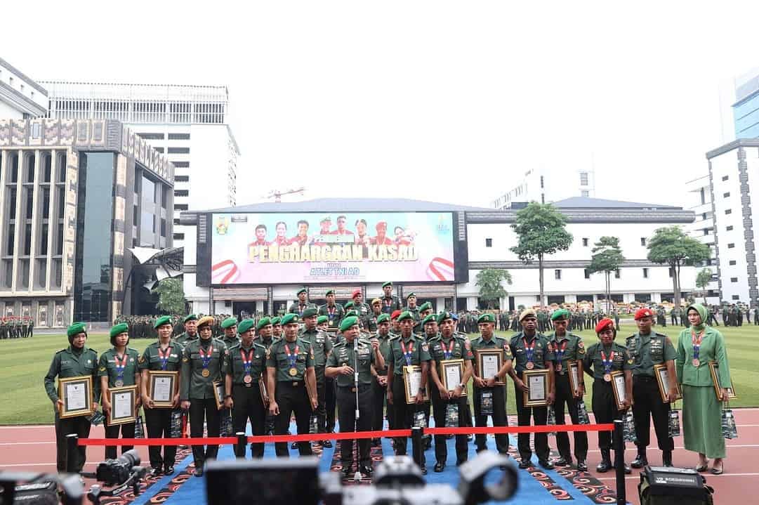 Berikan Penghargaan 19 Atlet TNI AD, Kasad : Saya Sangat Bahagia dan Bangga Terhadap Anak-Anak Saya