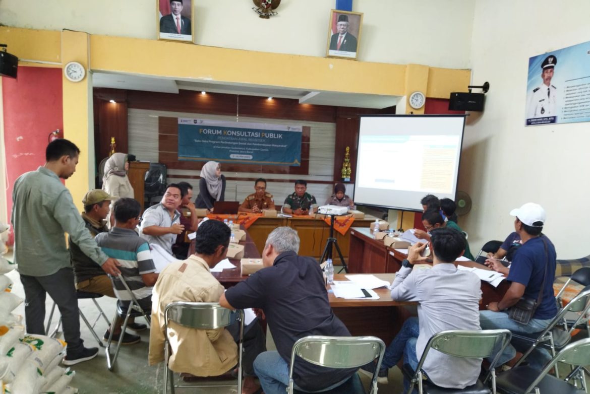 Sukseskan Regsosek, TNI-Polri Hadiri Forum Konsultasi Publik di Desa Werasari