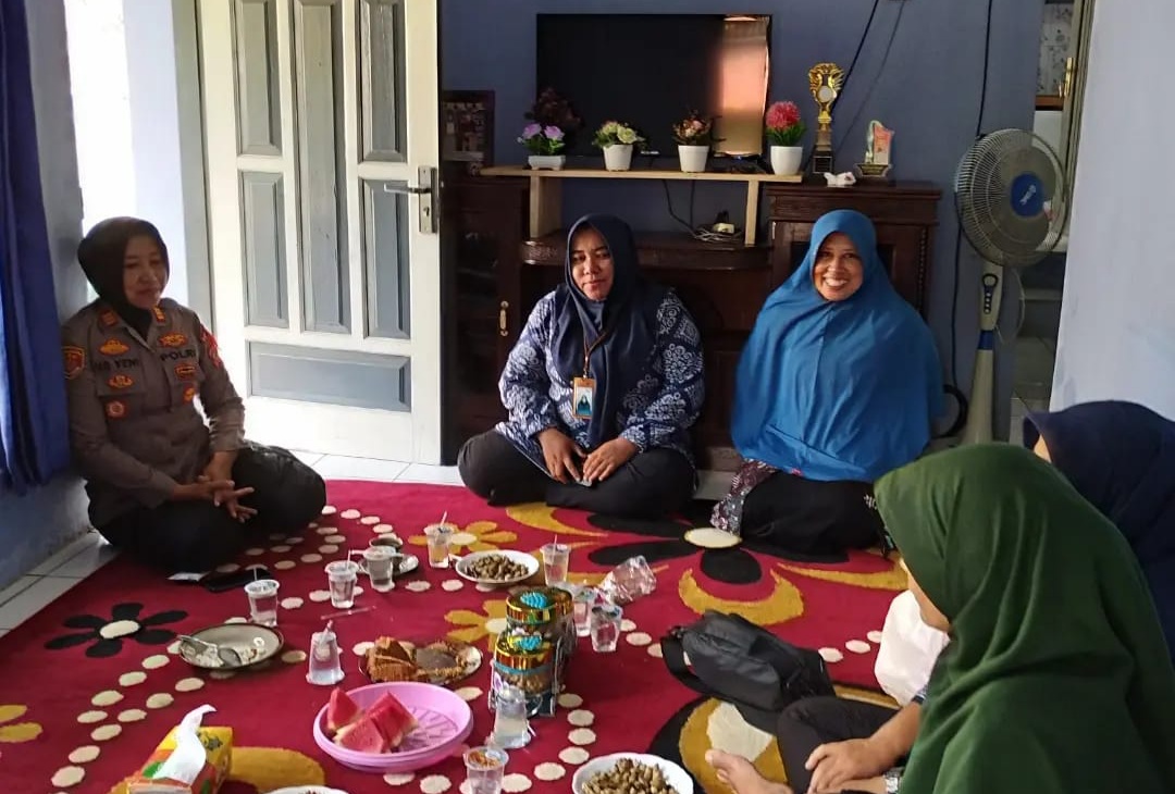 Warga Tanjungsari Tanya ke Polisi Soal Pajak BBN dan Progresif