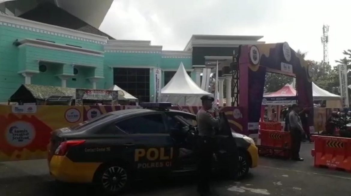 Cipta Kondisi, Satuan Samapta Polres Ciamis Patroli Himbauan Kamtibmas ke Pasar Manis