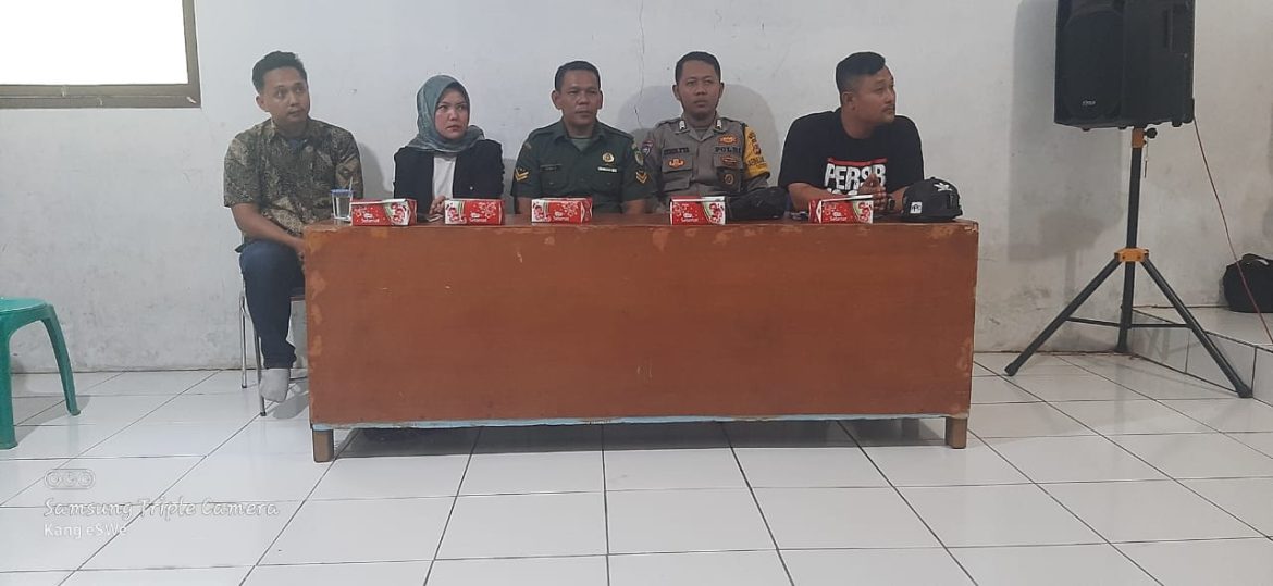Polsek Cijeungjing Hadiri Rapat Pleno DPSHP Desa Karangkamulyan