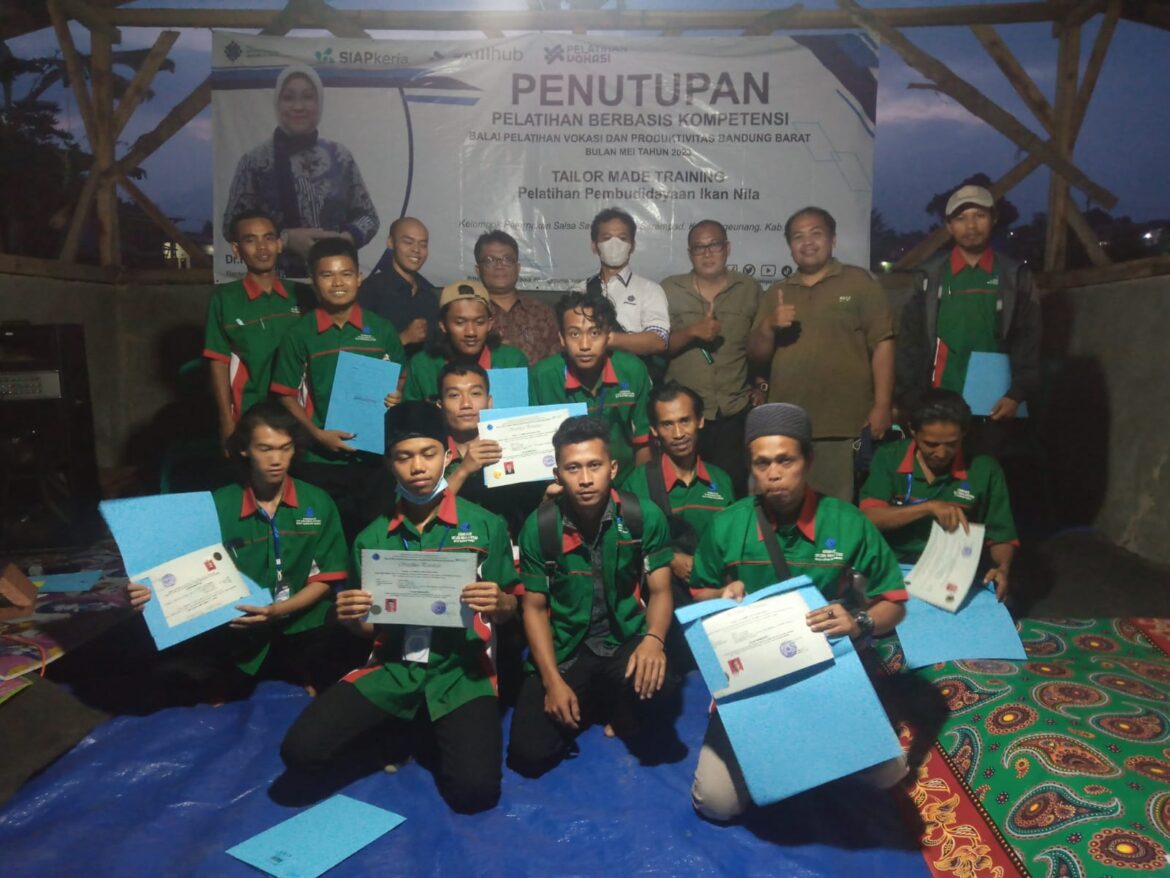 Pelatihan Berbasis Kompetensi di Desa Sarampad Cugenang Cianjur ” Resmi di Tutup”