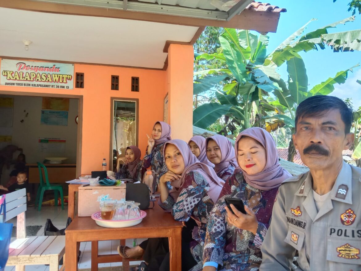 Polsek Cikoneng Beri Himbauan ke Warga di Dusun Tugu Sukasenang Waspada Terhadap TPPO
