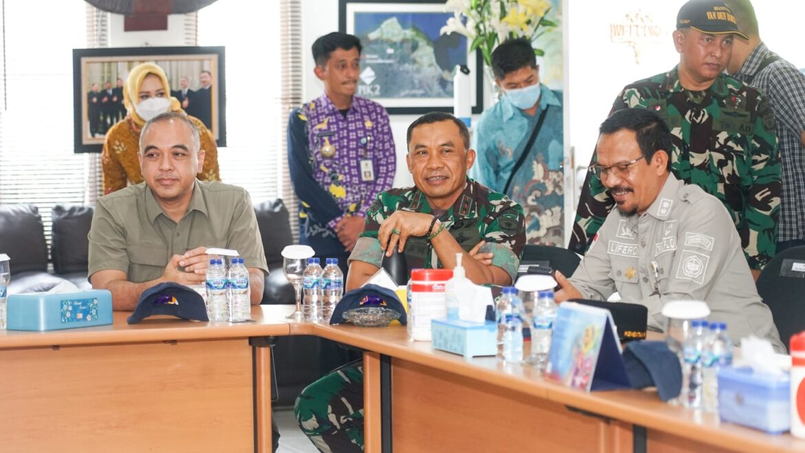 Pangdam Jaya Dampingi Wamentan RI kunker ke PT. Tanjung Unggul Mandiri