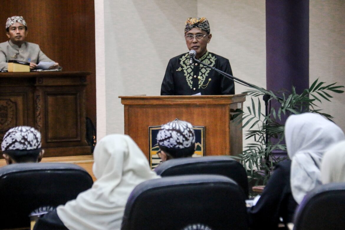 Puncak Hari Jadi ke-381, Bupati Herdiat Paparkan Capaian Pemkab Ciamis di Sidang Paripurna Istimewa
