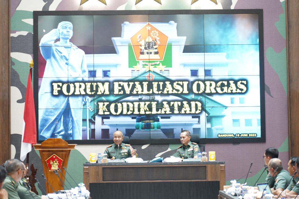 Dankodiklatad Pimpin Forum Evaluasi Orgas Kodiklatad Masa Uji Coba Tahun Anggaran 2023