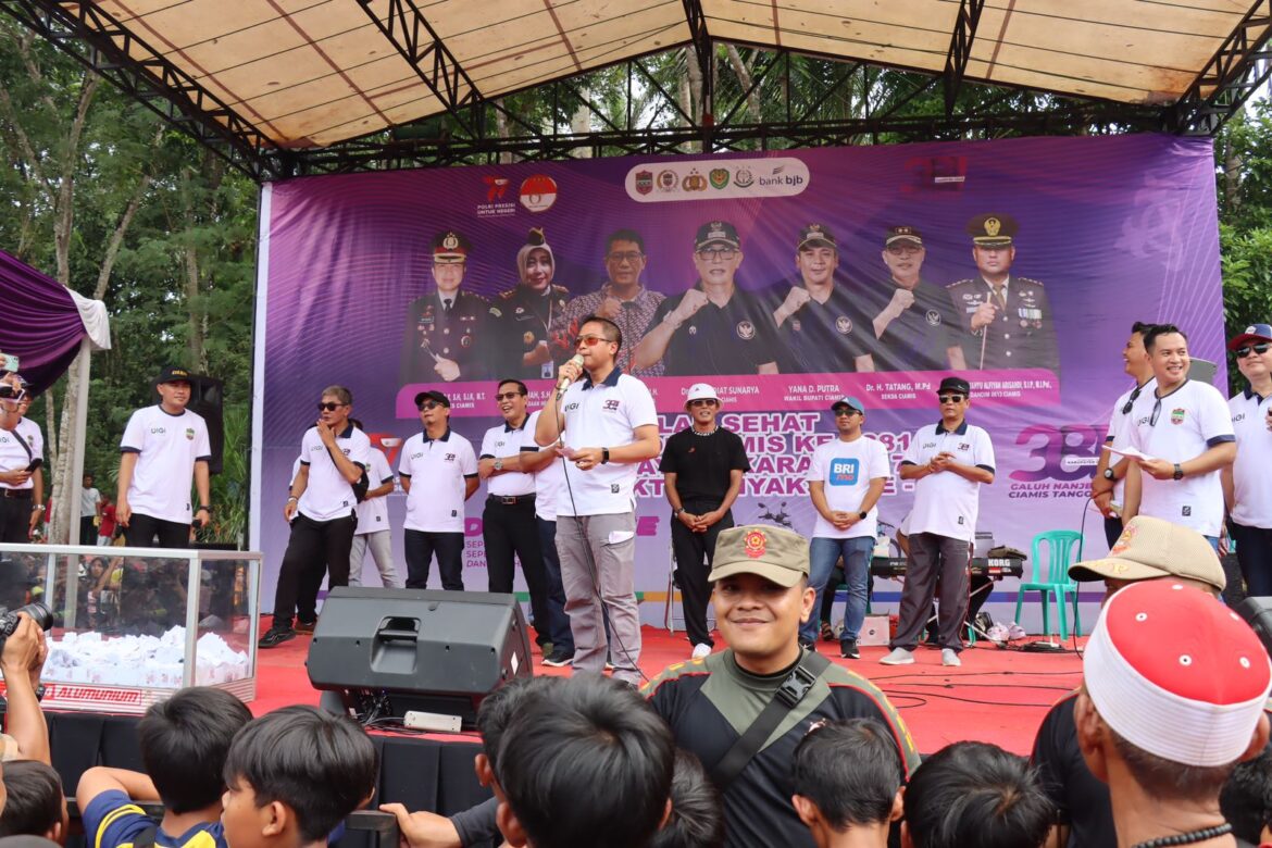 Kapolres Ciamis Hadiri Kegiatan Jalan Santai di Eks Kewadanaan Rancah di Sukadana