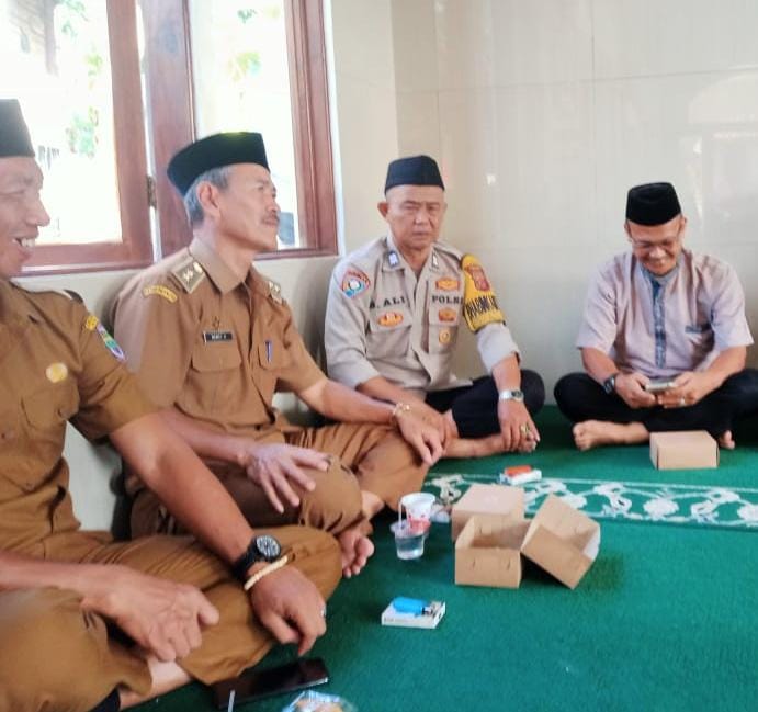 Jalin Tali Silaturahmi, Polsek Ciamis Hadiri Pengajian Bulanan Tingkat Kecamatan Baregbeg