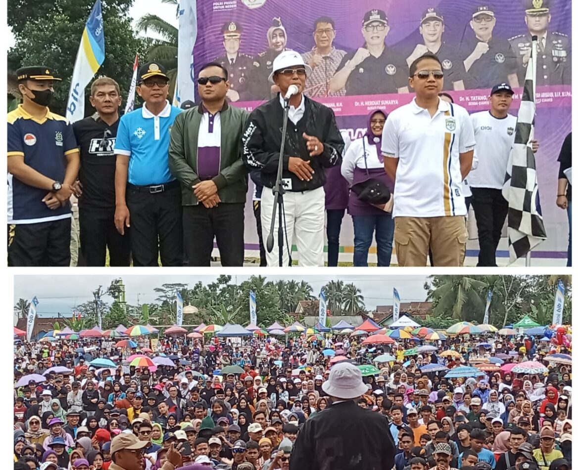 Puluhan Ribu Warga Tumpah Ikuti Jalan Sehat di Eks Kawedanan Ciamis: Bupati Herdiat Apresiasi Seluruh Pihak Terlibat