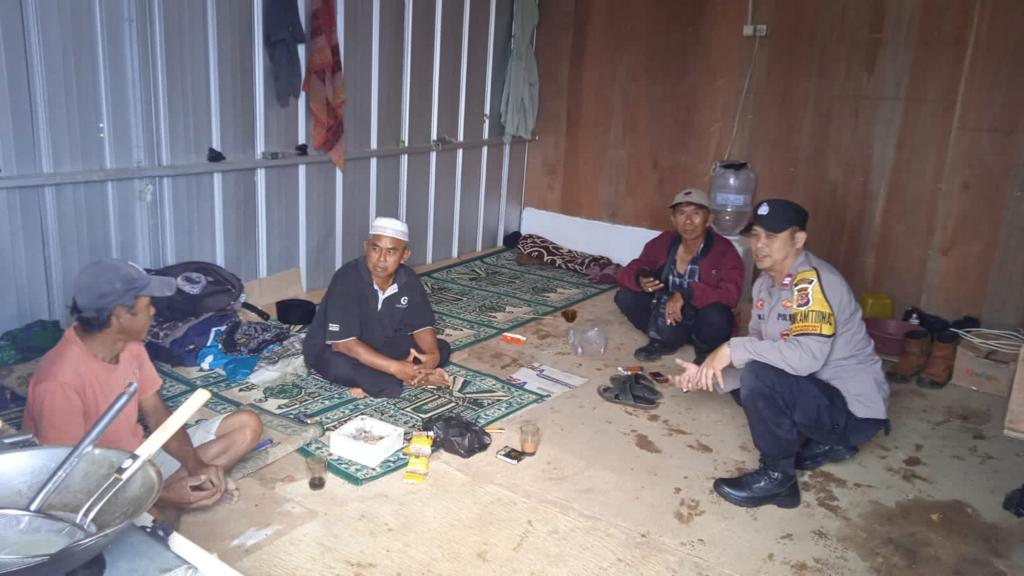 Sambangi Warga Binaan Bhabinkamtibmas Terus Lakukan Himbauan Kamtibmas dan Pencegahan Terkait TPPO