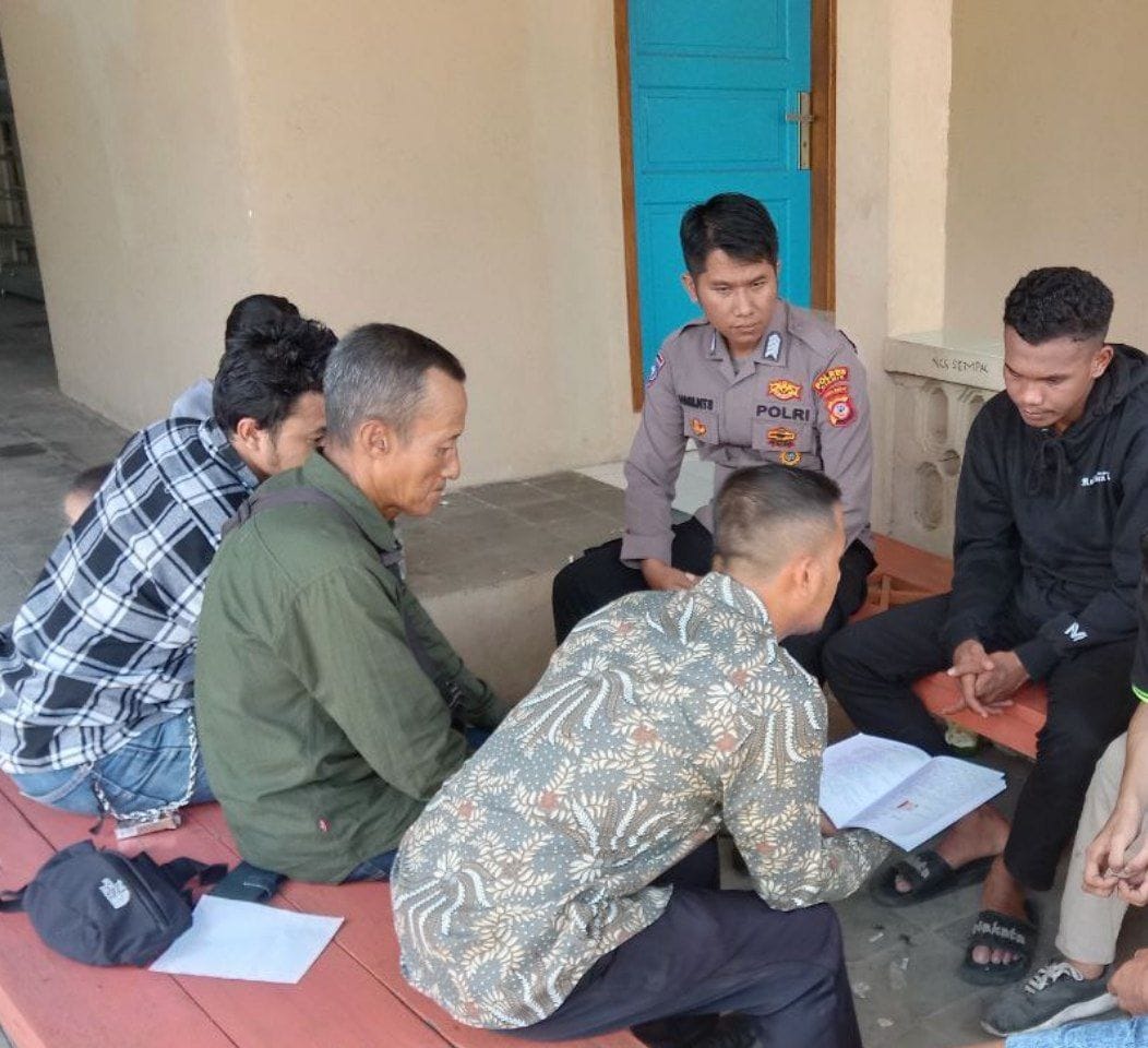 Melalui Sambang, Polsek Pamarican Sosialisasikan Bahaya TPPO ke Warga Desa Margajaya