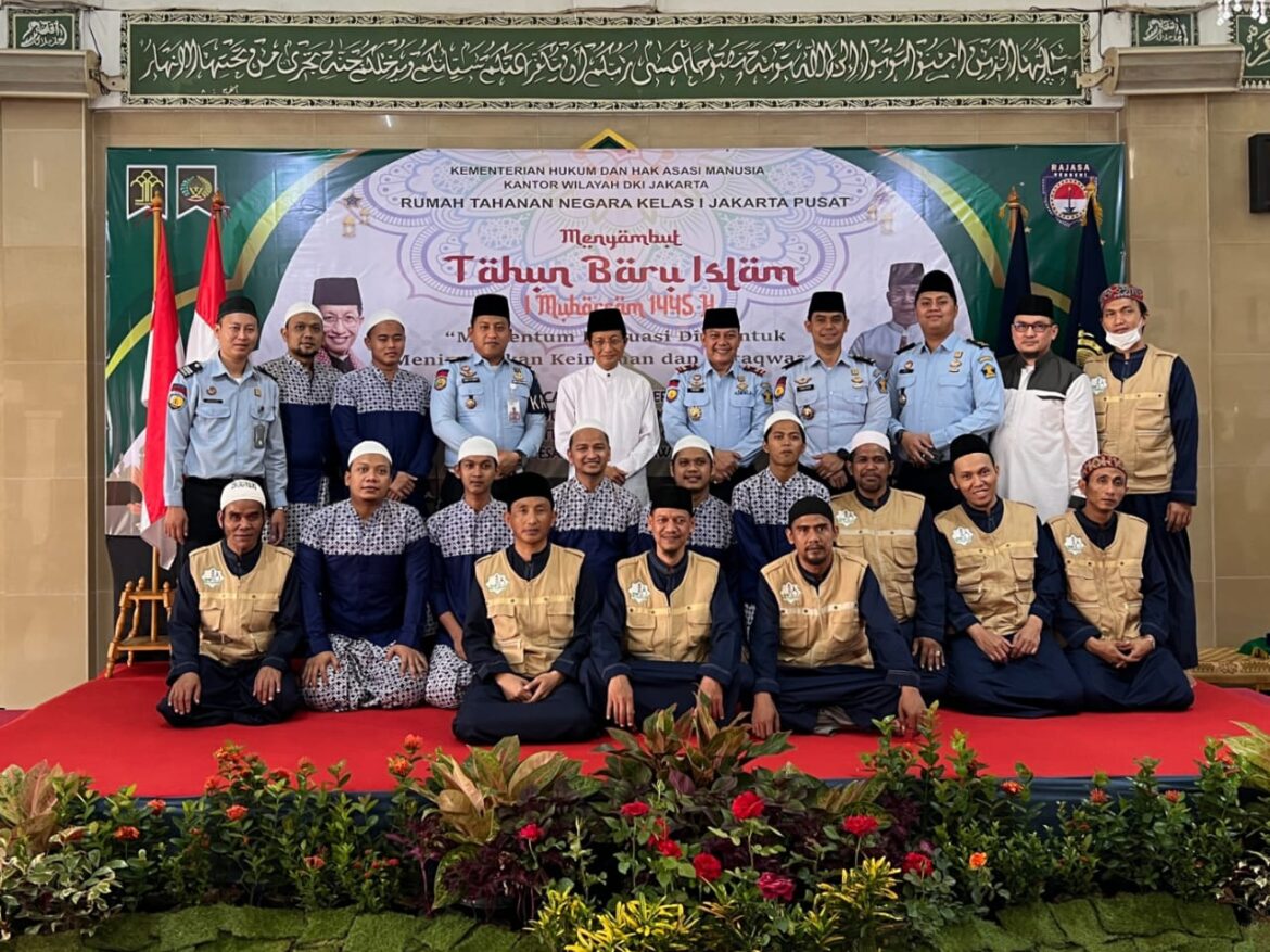Menyambut Tahun Baru Islam 1445 H, Imam Besar Masjid Istiqlal Kunjungi Rutan Kelas I Jakarta Pusat