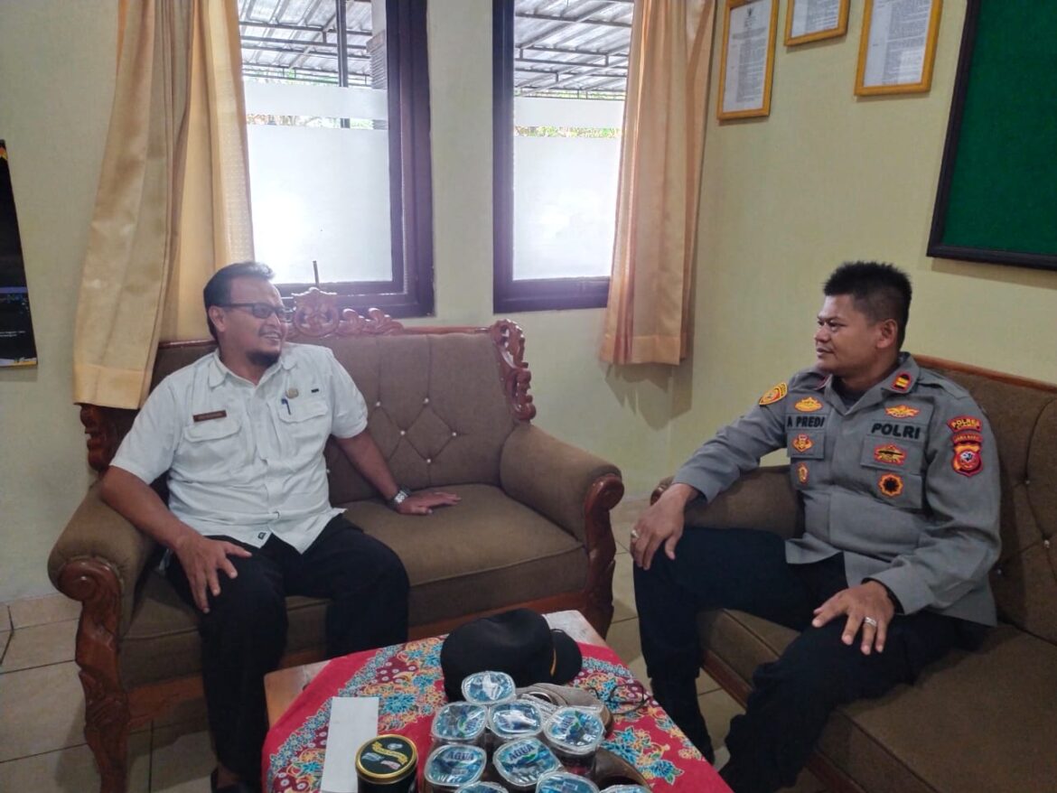 Jalin Silaturahmi, Polsek Cihaurbeuti Giat Korkom kepada Kepala UPTD Puskesmas Cihaurbeuti