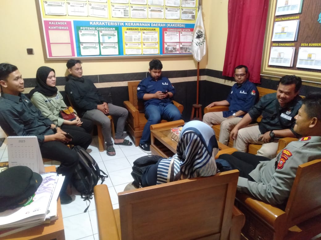 Hadapi Pemilu 2024, Polsek Cihaurbeuti Terima Kunjungan Sinergitas Anggota PPK
