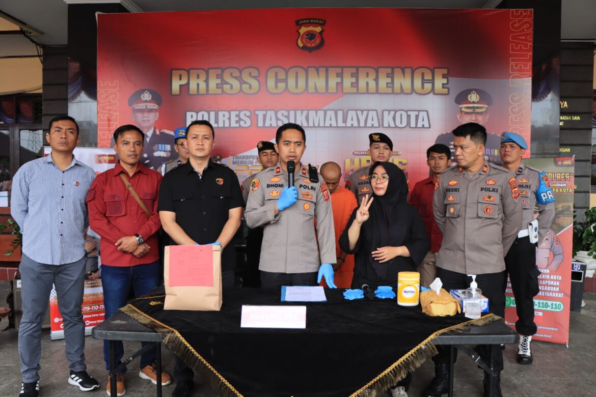 Waka Polres Tasik Kota Pimpin Press Release Tindak Pidana Persetubuhan Terhadap Anak Dibawah Umur