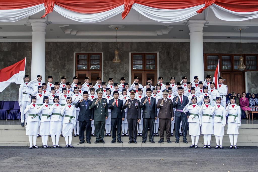 52 Paskibraka Kabupaten Ciamis Dikukuhkan Wabup Yan, Begini Pesan Wabup