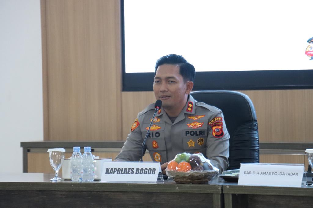 Program Jumat Curhat Polri Akan Hadir di Detikcom Secara Live Tayang Streaming Onlien Detik Pagi, Bersama Kapolresta/Kapolres Wilayah Jabodetabek dan Akan Hadir pula Kapolres Bogor Kabupaten Bogor Siap Menerima Curhattan Masyarakat