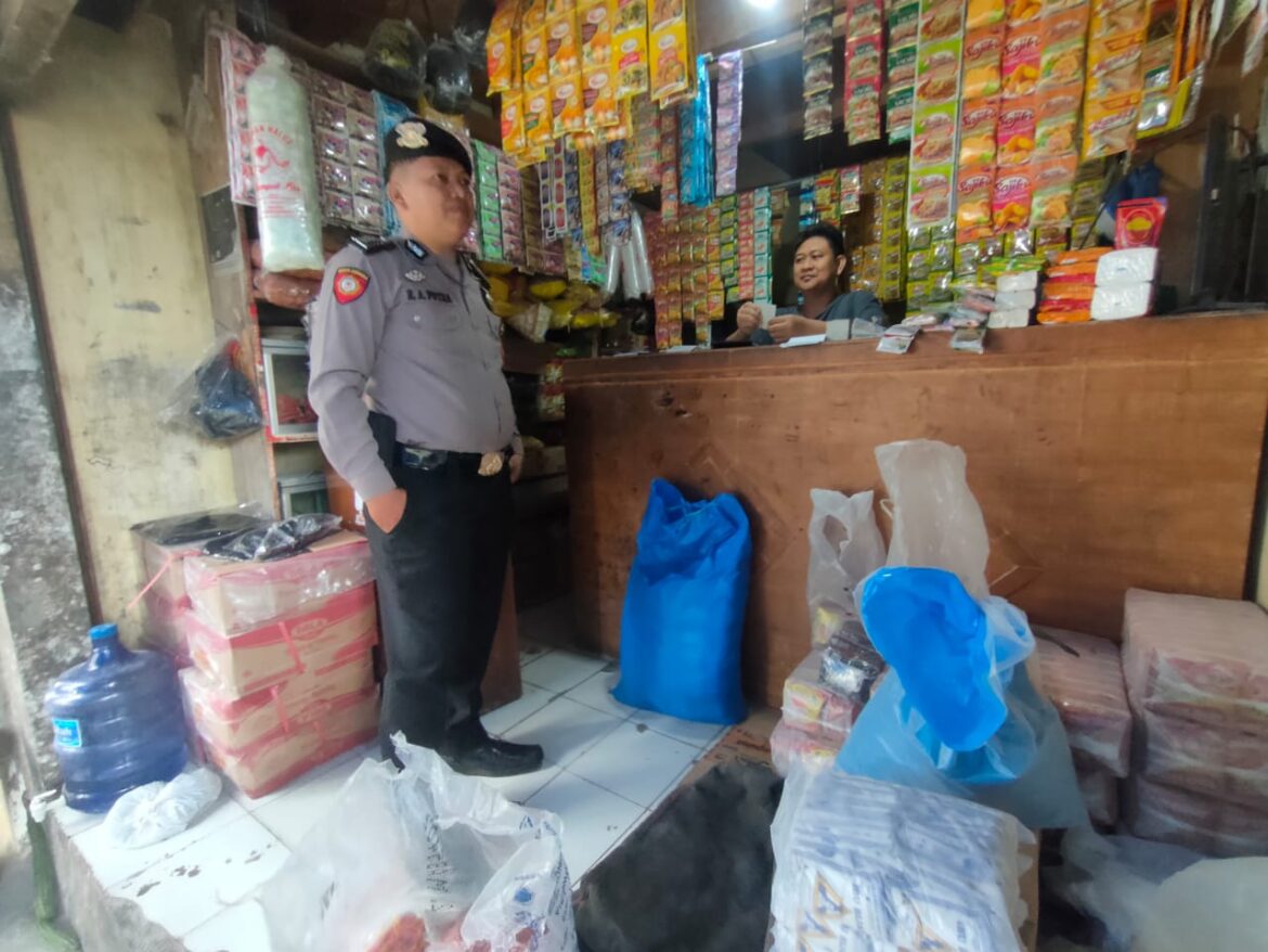 Satuan Samapta Patroli ke Pasar Ciamis Cegah Kecurangan Penimbunan Bahan Pokok
