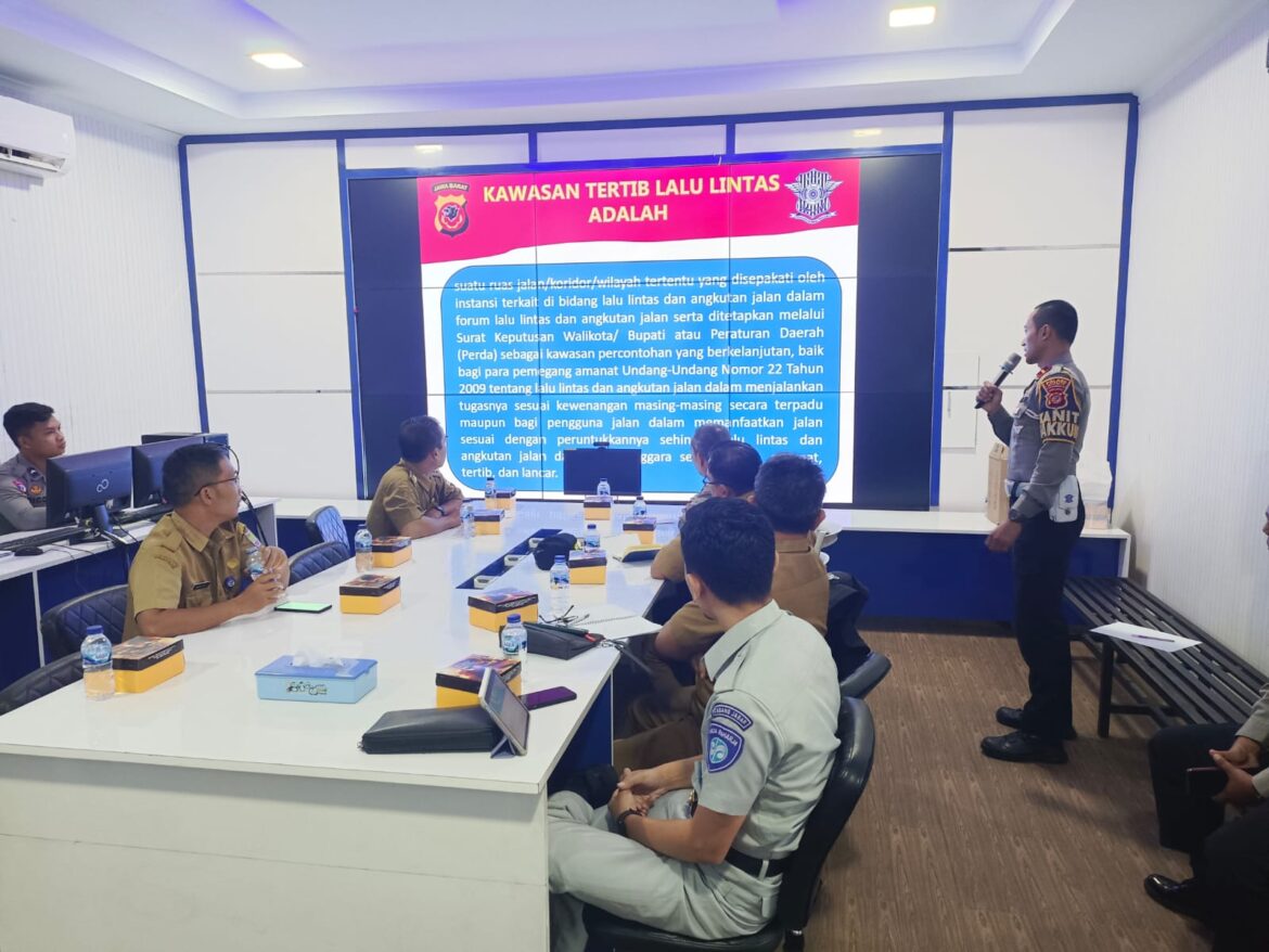 Sat Lantas Polres Ciamis Gelar FGD dan Rapat Forum Lalu Lintas Dalam Rangka Persiapan Penilaian Kawasan Tertib Lalu Lintas