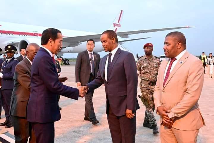 Dari Tanzania, Presiden Jokowi Tiba di Maputo Mozambik