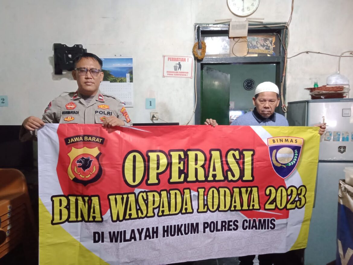 Tangkal Radikalisme, Polsek Cipaku Beri Binluh ke Tokoh Masyarakat Desa Buniseuri