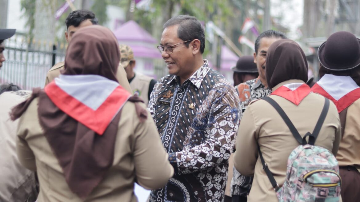 Kadisdik Ciamis Lepas Kontingen Tunas PKBM Ikuti Jambore di Buper Wanasari Bandung