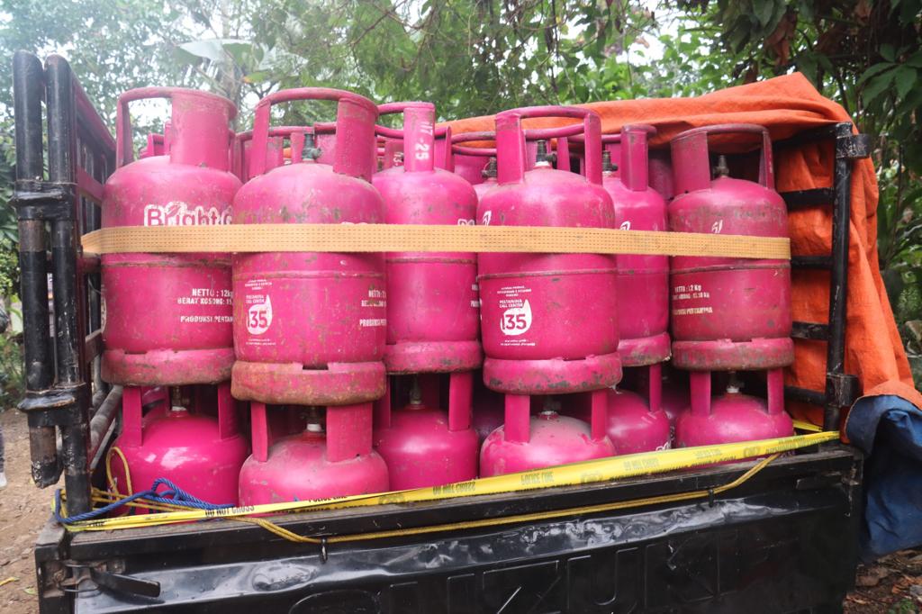 Polres Bogor Ungkap Para Pelaku Penyalahgunaan Gas Bersubsidi Yang Rugikan Negara