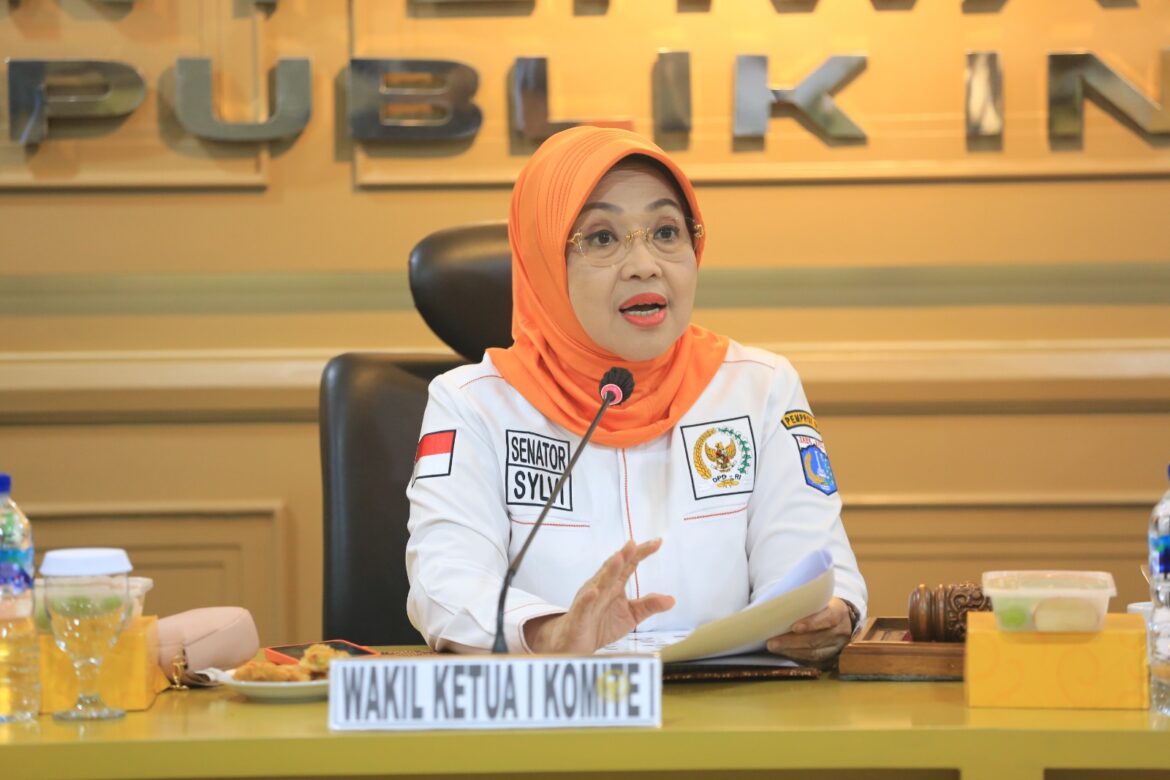 Komite 1 DPD RI Adakan Raker Bersama Ketua KPU RI Dan Bawaslu Membahas Kepastian Pemilu Dan Kampanye Di Tempat Pendidikan Serta Tempat Ibadah Pimpinan Rapat Wakil Ketua 1 Prof Dr Hj Syilviana Murni SH M.Si