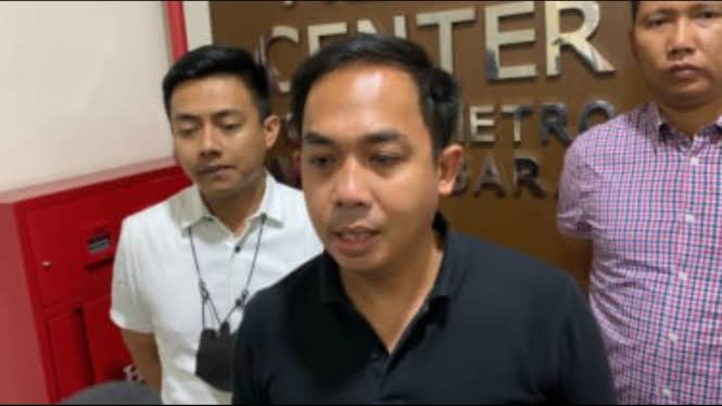 Satuan Reserse Kriminal Polres Metro Jakarta Barat Melakukan Penyelidikan Terkait Kasus Pencurian Mobil Box kawasan Grogol Petamburan Jakarta Barat