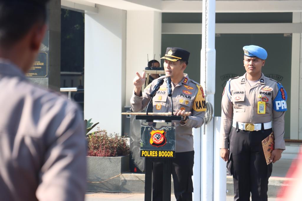 Kapolres Bogor Serahkan Kendaraan Dinas Kepada Polsek Jajaran Polres Bogor