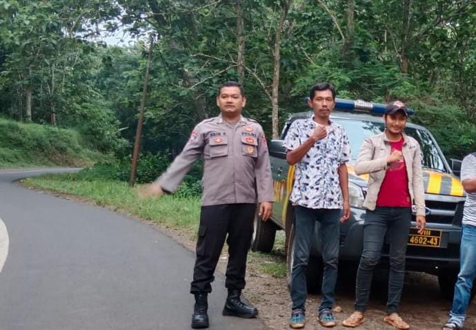 Polsek Sukadana Giat Pemantauan Antisipasi Gangguan Kamtibmas di Jalur Rawan Kejahatan