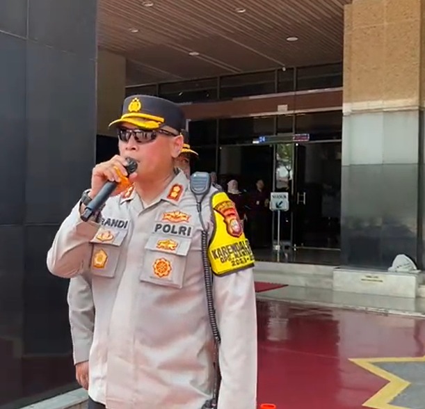 Kesiapan Pemilu 2024, Polres Jakbar Bersama Pemkot Jakarta Barat Gelar Apel Gelar Pasukan Dan Simulasi Operasi Mantap Brata Jaya 2023-2024, Ini Pola Pengamanannya