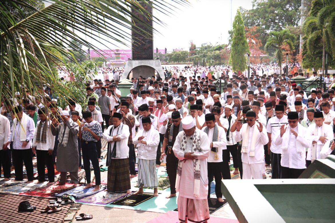 Bupati Ciamis Bersama Ribuan Warga Lakukan Shalat Istisqo Bermunajat Diturunkan Hujan