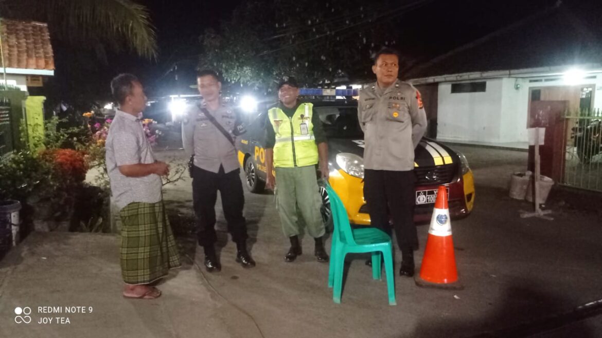 Berikan Rasa Nyaman, Polsek Banjarsari Polres Ciamis Intens Patroli Biru di Malam Hari