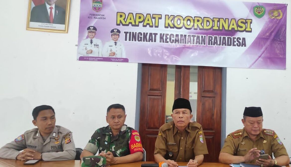 Polsek Rajadesa Datang Sampaikan Himbauan Kamtibmas di Rakor Tingkat Kecamatan Rajadesa