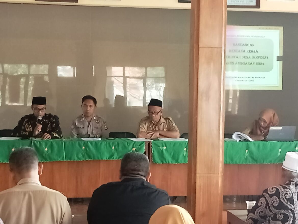 Polsek Rajadesa Polres Ciamis Ikuti Rapat RKPDes di Desa Purwaraja