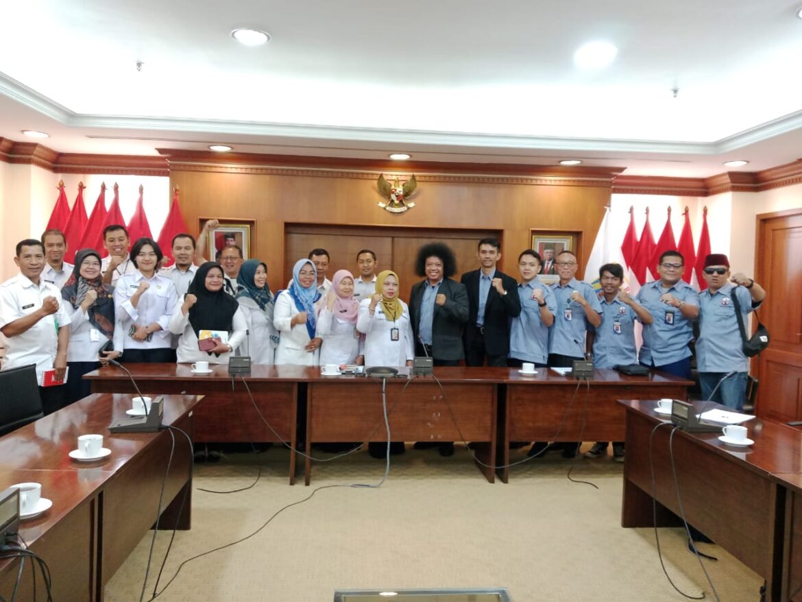 Kepala Bagian Hukum Sekretariat Kota Jakarta Barat, Hilmy Rosyida Mengapresiasi kedatangan Ketua Umum LBH PISAU