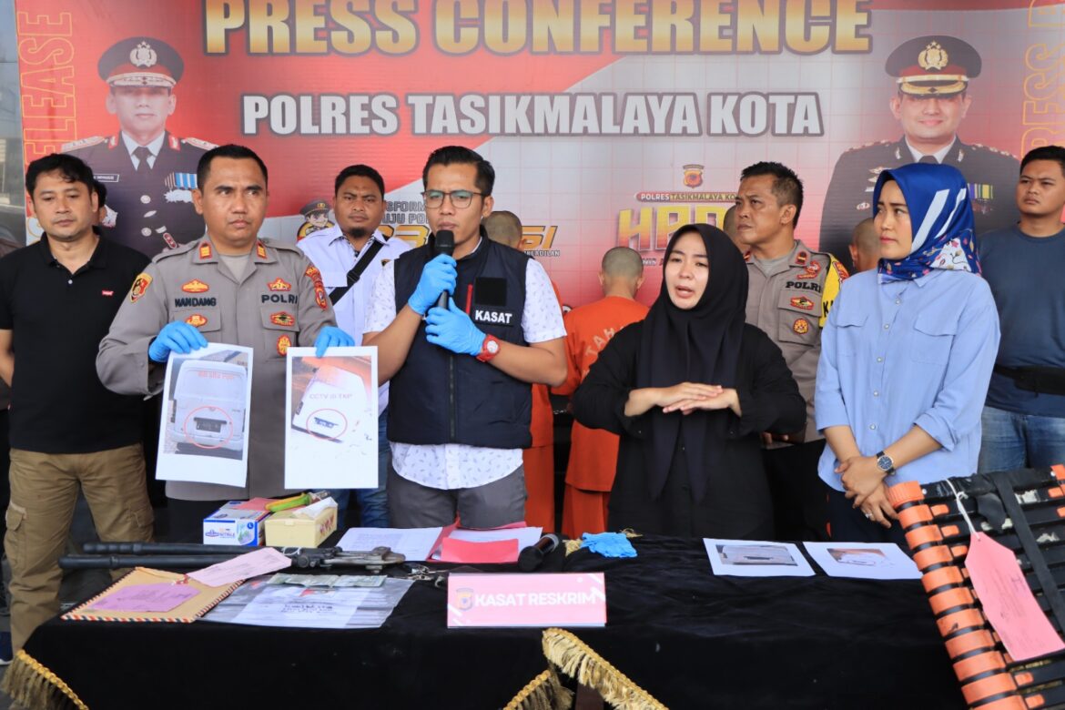 Polres Tasikmalaya Kota Press Release Pengungkapan Pencurian Kabel Fiber Optic dan 4 Pelaku Diamankan