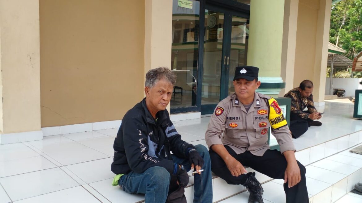 Cipta Kondisi, Polsek Lakbok Polres Ciamis Gali Informasi ke Warga Sukanagara Antisipasi TPPO