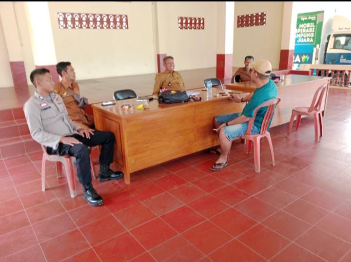 Ops Mantap Brata, Polsek Lakbok Polres Ciamis Sambang ke Warga Desa Sidaharja