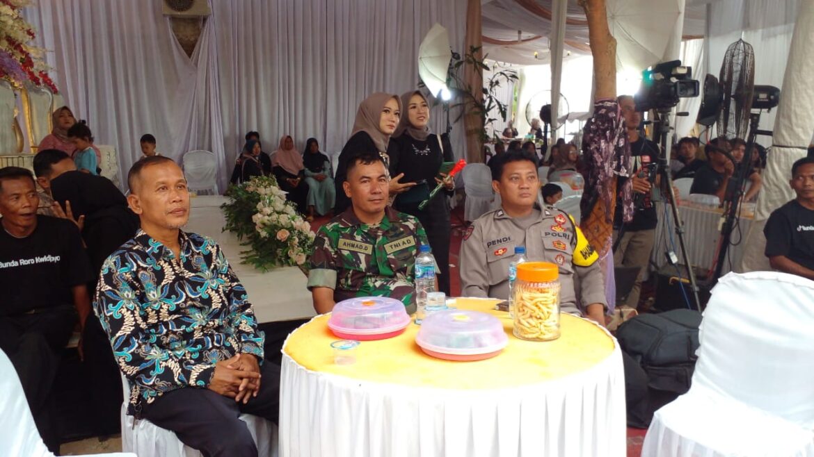 Ops Mantap Brata, Polsek Lakbok Polres Ciamis Silaturahmi Kamtibmas di Lokasi Hajatan Warga