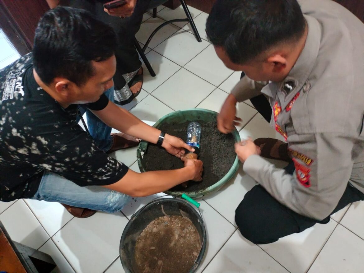 Polres Tasikmalaya Kota Amankan Mortir Temuan Warga Kadipaten